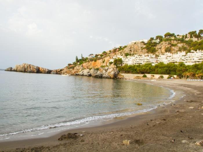 Apartamento En Primera Linea De Mar Альмуньекар Экстерьер фото